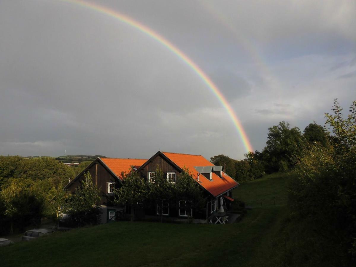 Hoeve Schoonzicht Wijlre Luaran gambar